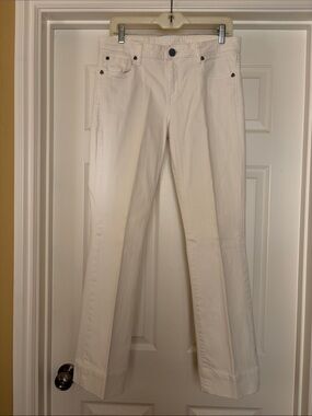 Kut from the Kloth Crisp White Women's Boot Cut Jeans. Size 8